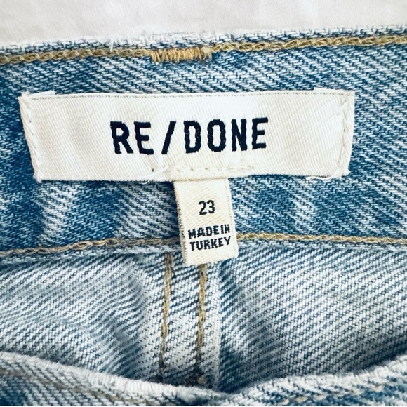 RE/DONE 90s High Rise Distressed Straight Leg Jeans Breezy Indigo Size 23 - Picture 8 of 10